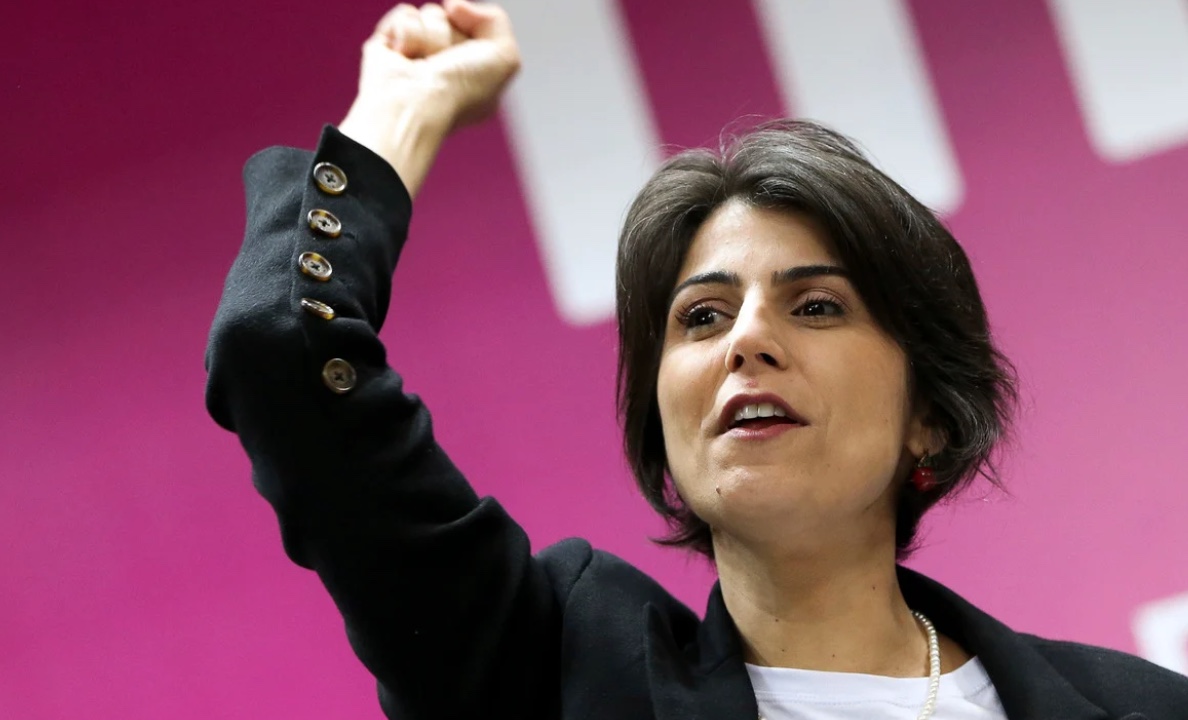 Após 25 anos, Manuela d’Ávila deixa PCdoB por 'falta de opção'