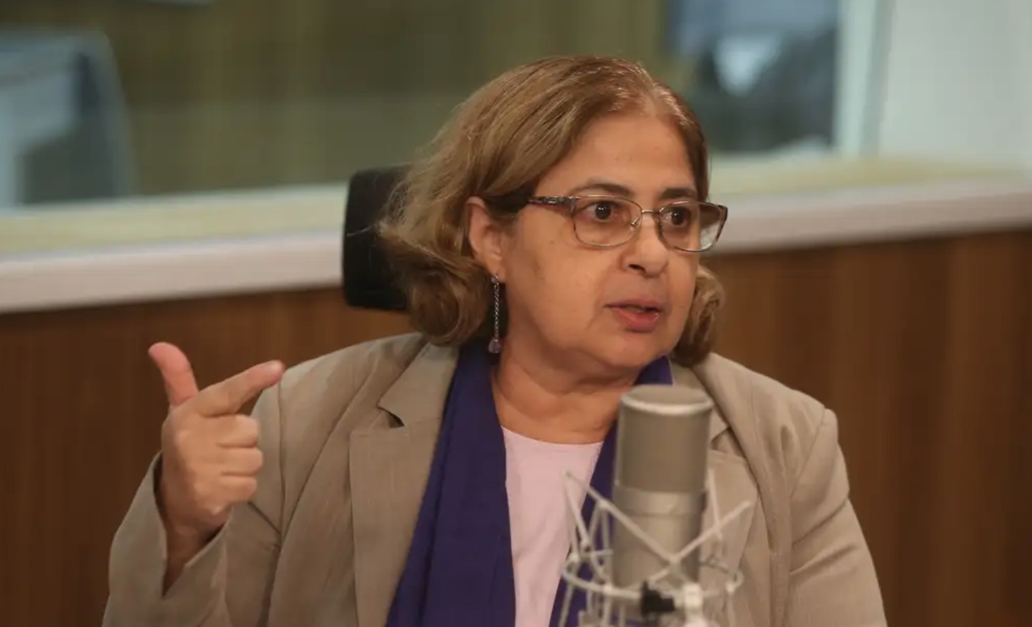 Ministra das Mulheres diz que eventual aprovação de PEC que proíbe aborto legal é 'retrocesso'