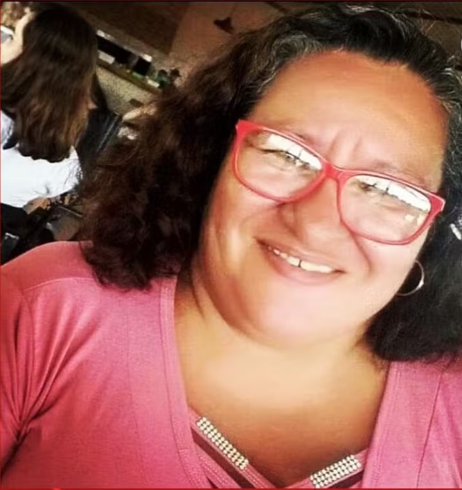 Servidora pública morre após ser prensada por prateleira em prefeitura