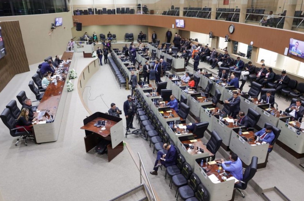  CMM aprova plano de saúde para ex-vereadores e seus familiares