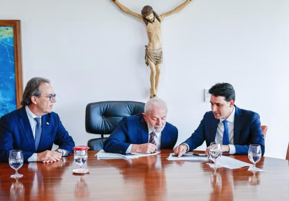 Por unanimidade, STF decide manter símbolos religiosos em órgãos públicos