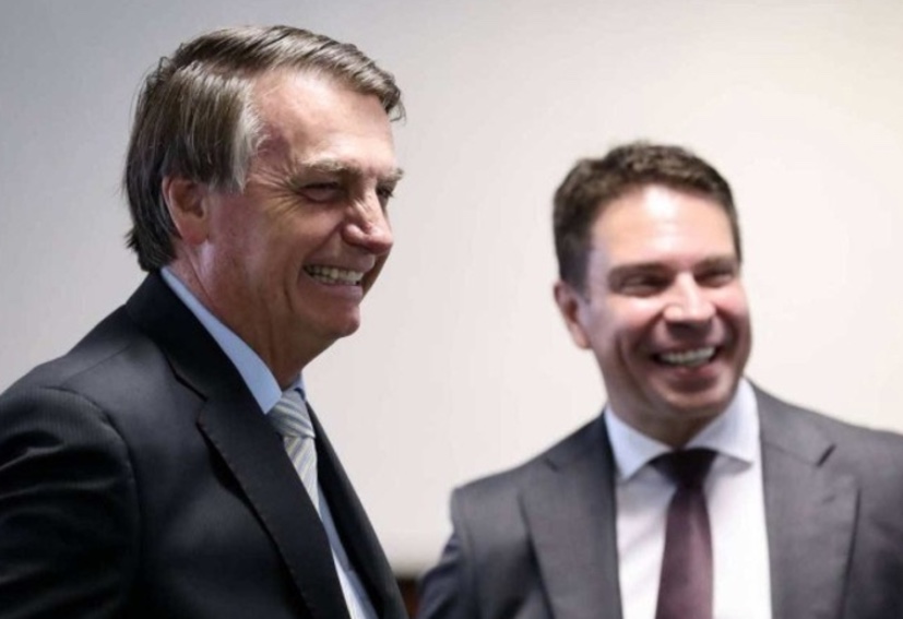 Ramagem sugeriu a Bolsonaro tirar autonomia de delegados da PF para controlar inquéritos