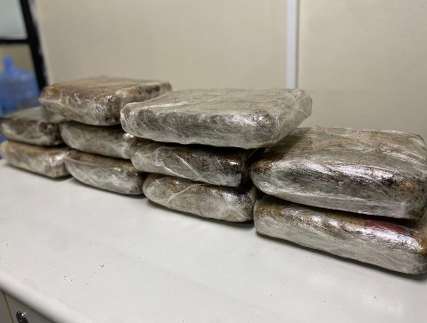 Drogas avaliadas em R$ 100 mil são apreendidas no Mauazinho 