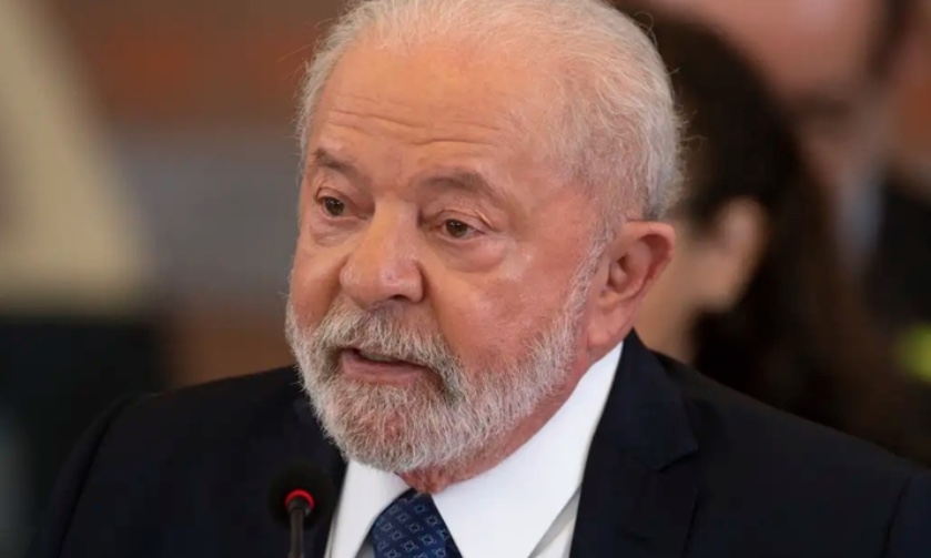 Lula reclamou de desconforto e dores de cabeça em conversas com ministros ao longo do dia