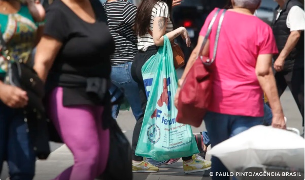 Órgãos do consumidor dão dicas para o dia da troca de presentes