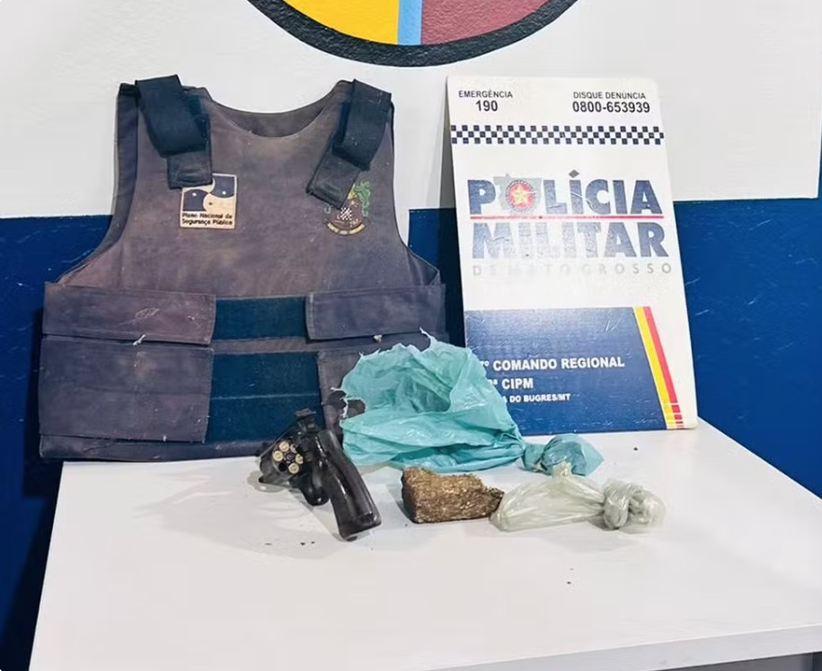 Homem é morto pela polícia após tentar matar mulher em mercado