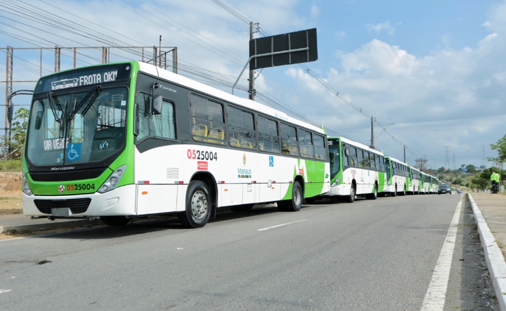 Manaus recebe 20 novos ônibus com ar-condicionado e tecnologia sustentável