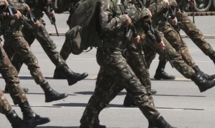 Soldado sofre agressão brutal em quartel e é internado