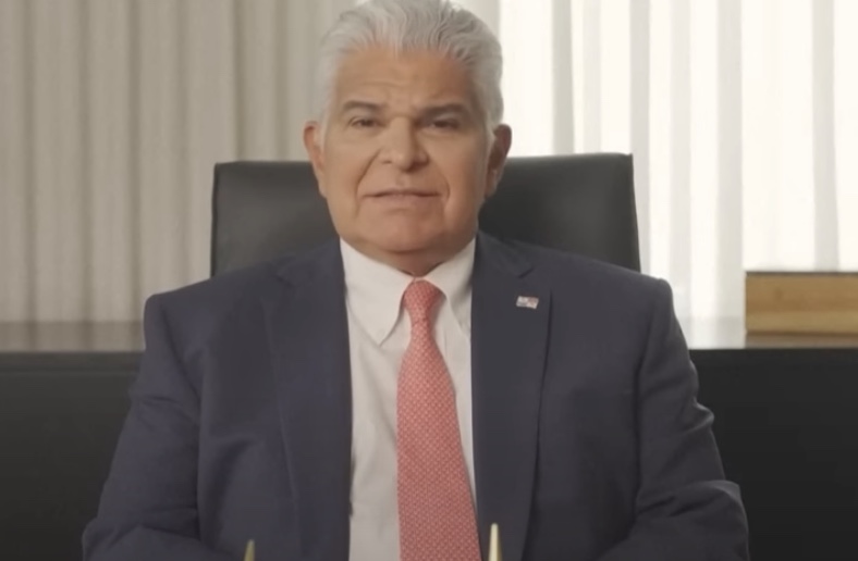 Presidente do Panamá responde Trump: 'canal é de soberania nacional'