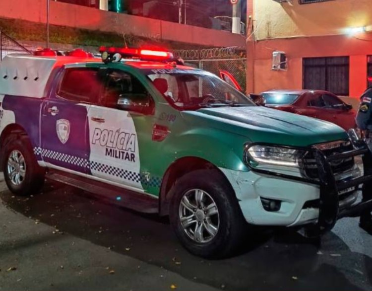 Foragido por roubo é capturado em ponto de tráfico no Tancredo Neves