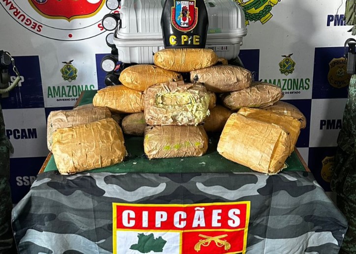 Polícia apreende mala com 29 kg de drogas avaliadas em R$ 300 mil em Coari