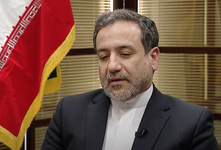 Ministro do Irã avisa que ataque dos EUA resultaria em 'guerra total'