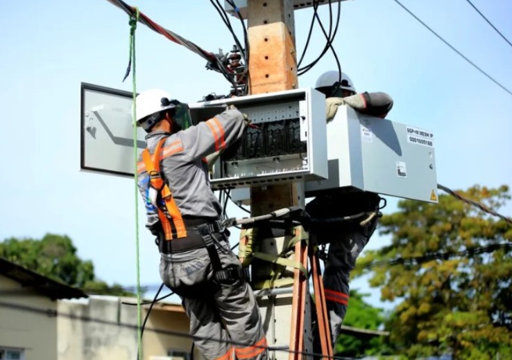 Ruas e avenidas de três bairros ficarão sem energia nesta quinta-feira