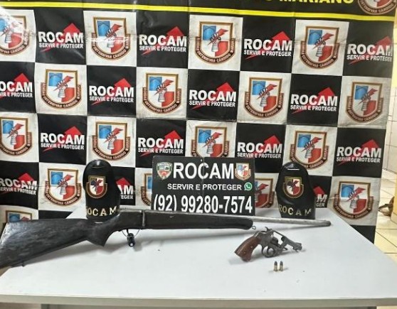 Criminosos abandonam armas em mata durante fuga no Cacau Pirêra 
