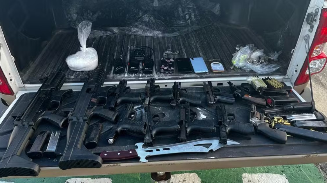 Confronto entre PMs e suspeitos de integrar facções termina com 12 mortos