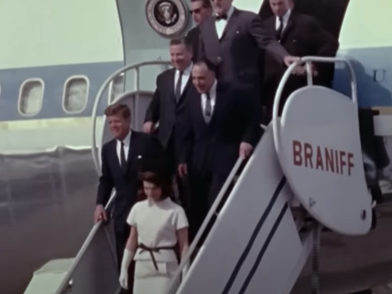 Documento da CIA indica apoio de conselheiros de Kennedy a golpe no Brasil