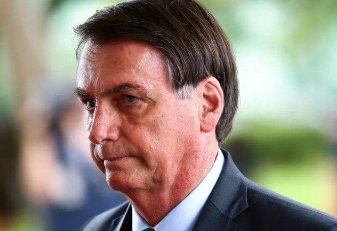PT planeja transmissão ao vivo do julgamento de Bolsonaro no STF