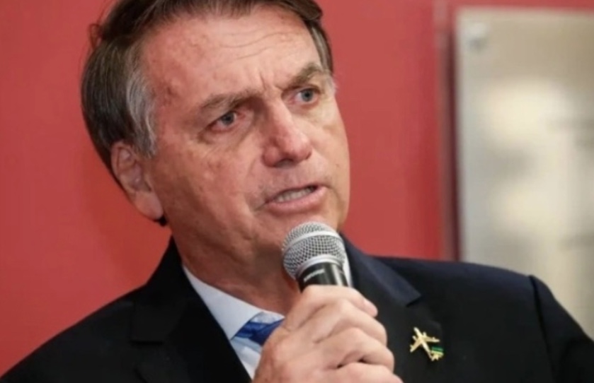 Internautas reagem à decisão do STF que tornou Bolsonaro réu; veja