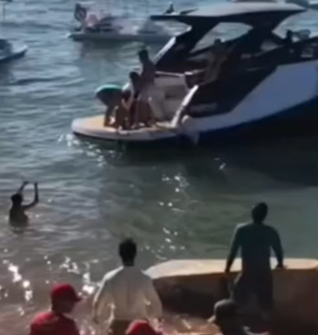 Menina de 5 anos morre após ser atingida por hélice de lancha em praia