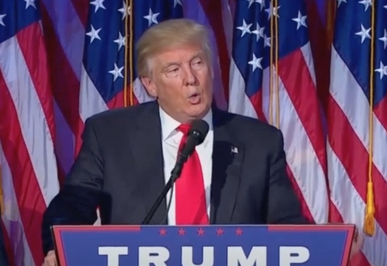 Trump reage a críticas às tarifas e pede que americanos não sejam 'fracos'