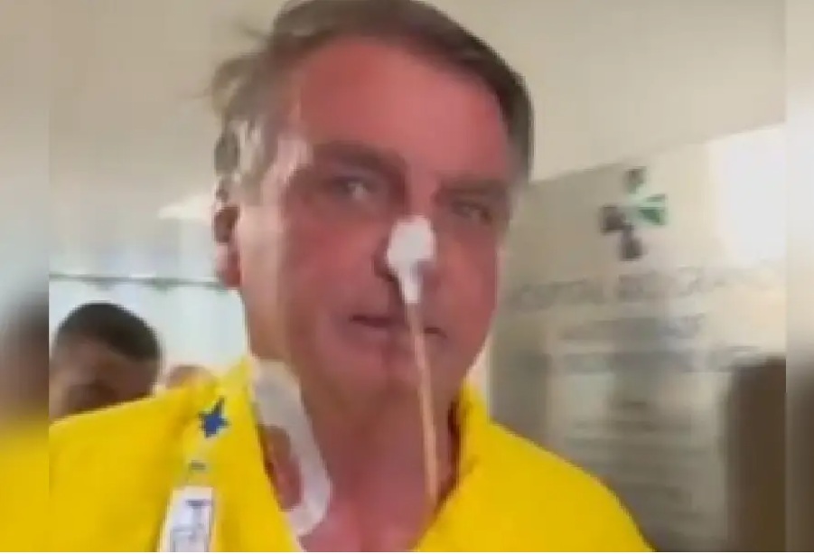 Cirurgia em Bolsonaro para desobstrução intestinal é concluída após mais de 11 horas