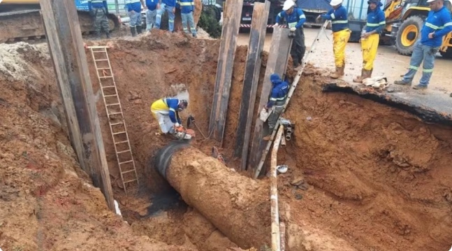 Nova adutora causa alteração temporária em rotas de ônibus da Zona Oeste