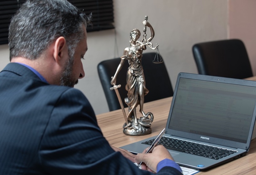 Lei que garante direitos dos advogados é sancionada em Manaus