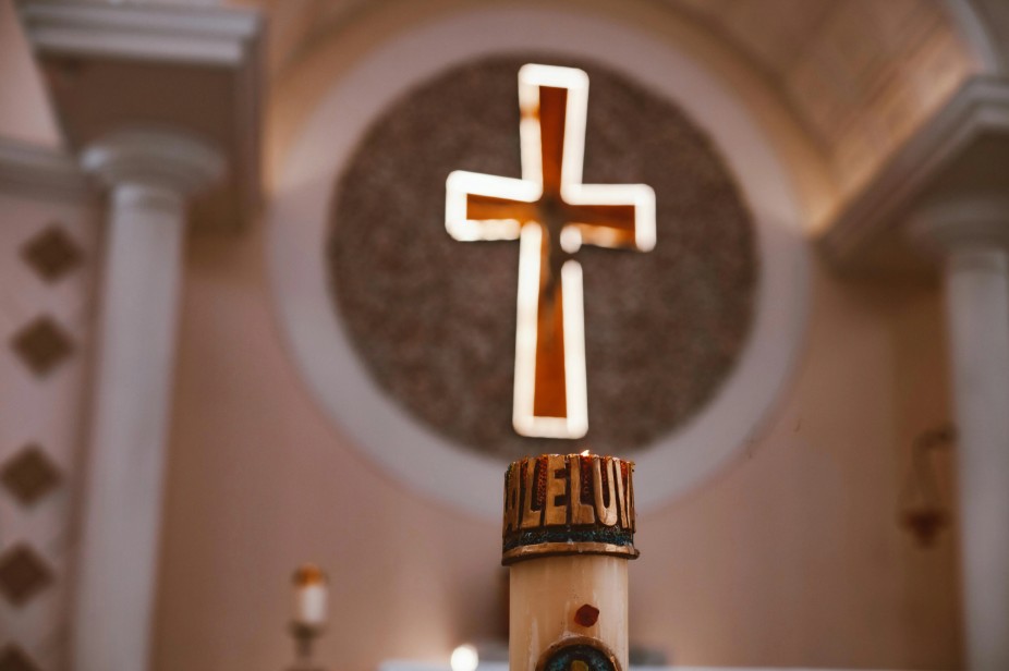 O que significa o 'Sábado de Aleluia', celebrado hoje pelos católicos?