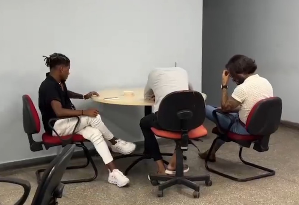 Falsos 'agenciadores de modelos' são presos no shopping Grande Circular