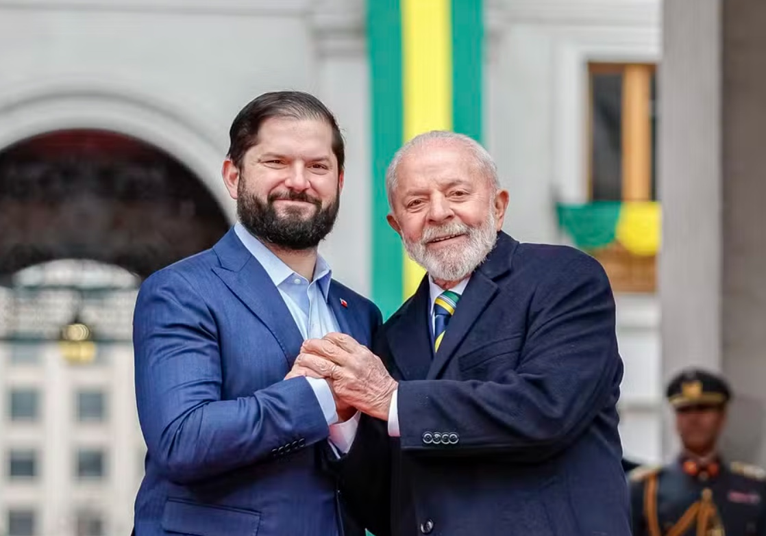 Lula recebe presidente do Chile, Gabriel Boric, no Palácio do Planalto