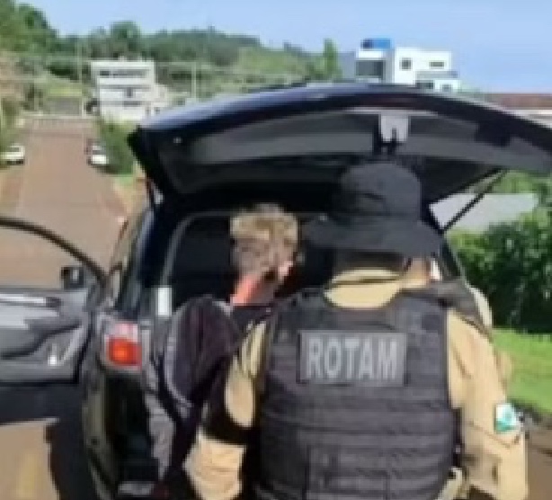 Pai ataca filha de 3 anos a facadas após passar a Páscoa juntos no Paraná