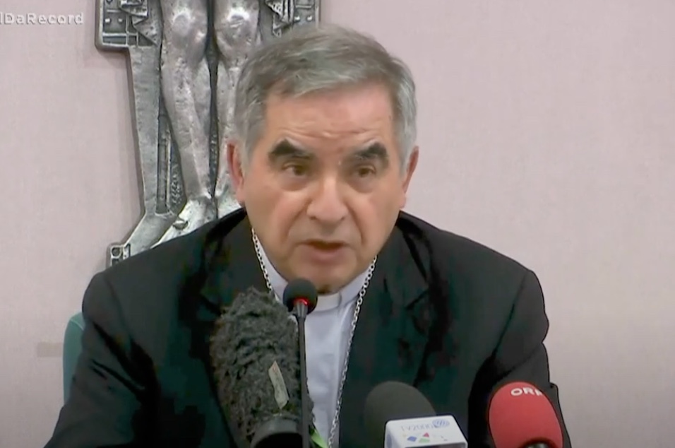 Cardeal que desviou recursos da Santa Sé afirma que estará no Conclave