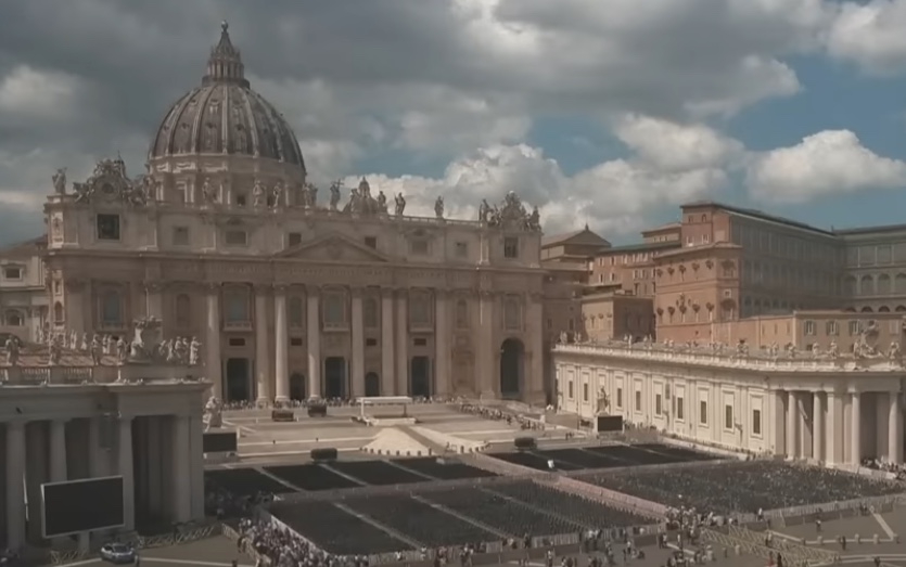 Conclave para escolher novo papa começa no dia 7 de maio, diz agência