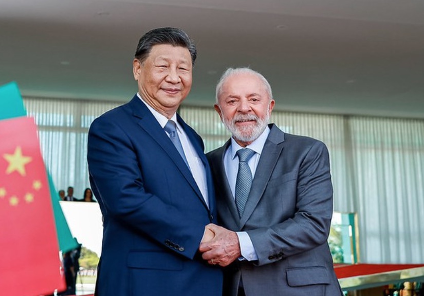 EUA colocam comércio Brasil-China na mesa de negociação sobre tarifaço