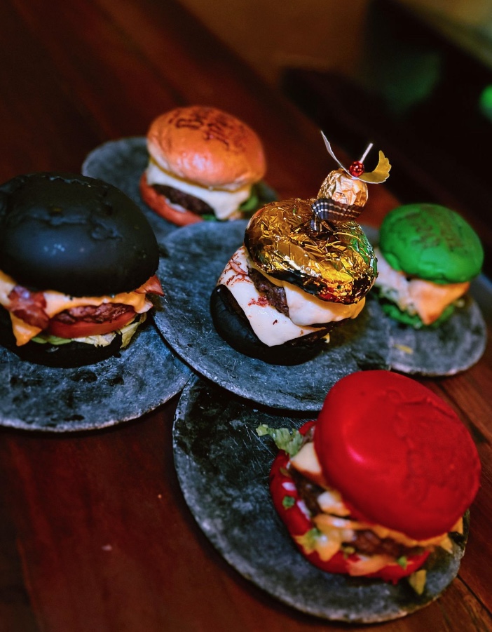 Manaus ganha hamburgueria temática inspirada no universo de Harry Potter