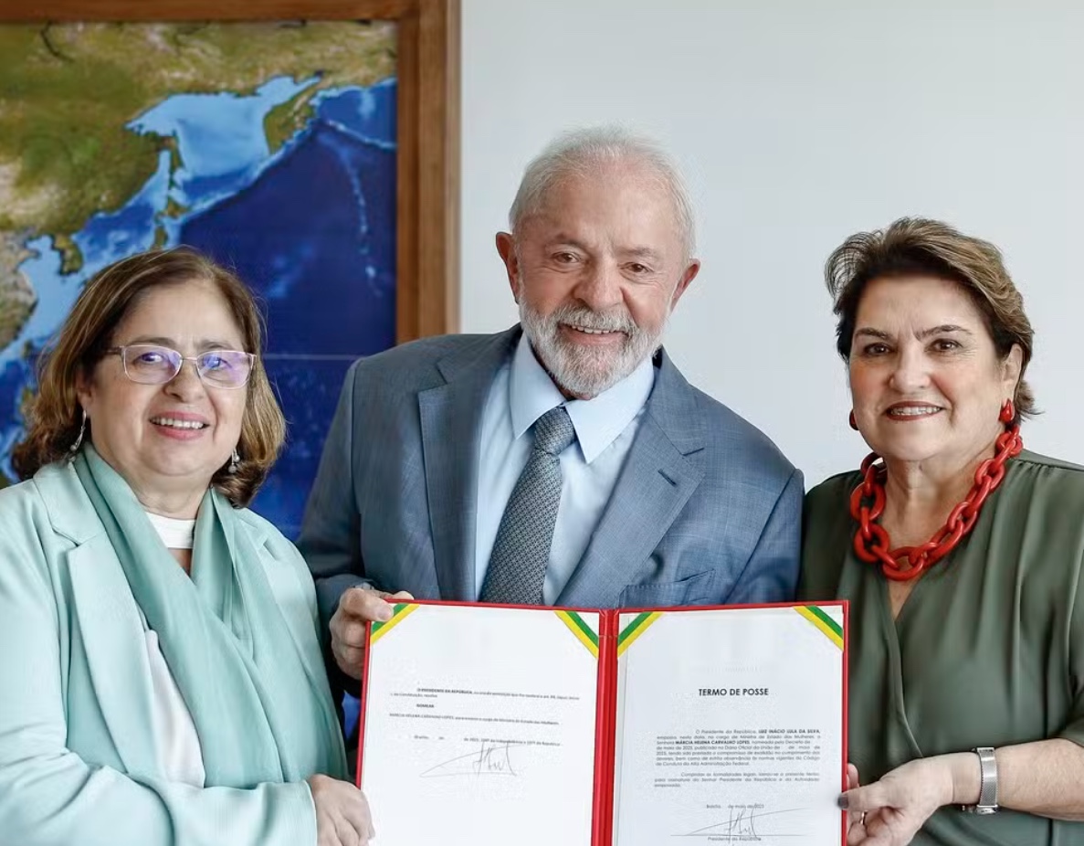 Lula demite Cida Gonçalves e nomeia Márcia Lopes para Ministério das Mulheres