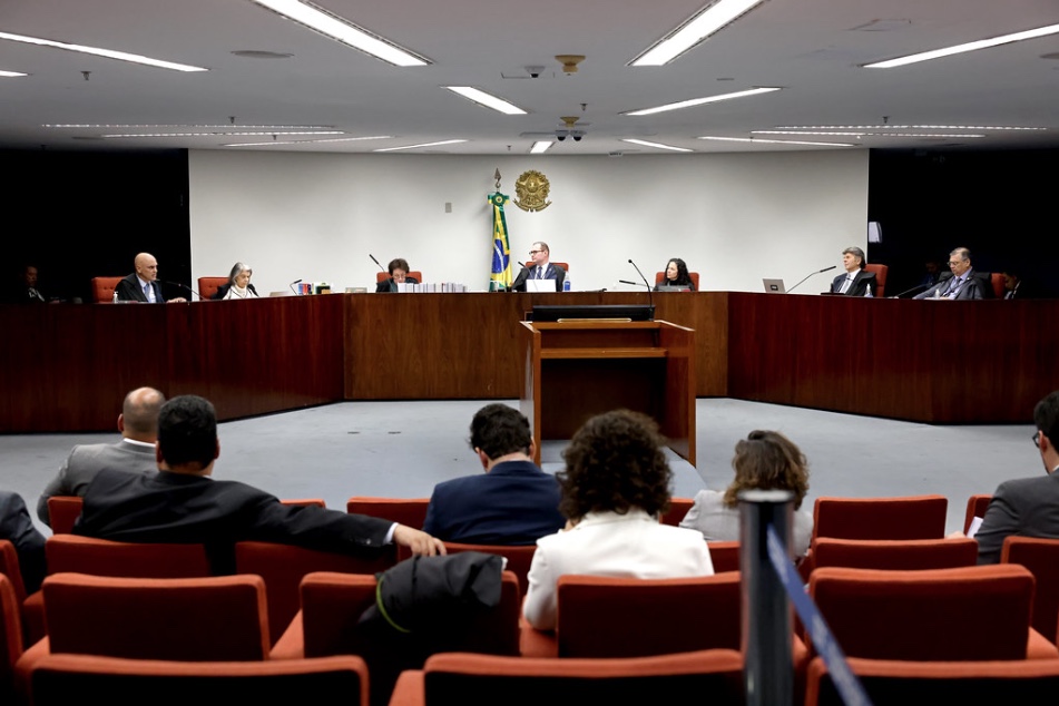 STF aceita denúncia e sete tornam-se réus por trama golpista