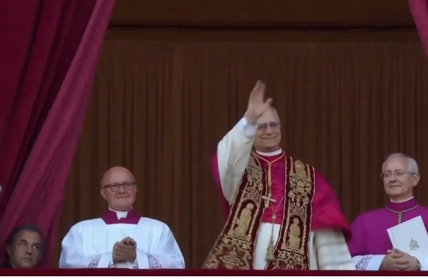 Papa Leão já criticou governo Trump