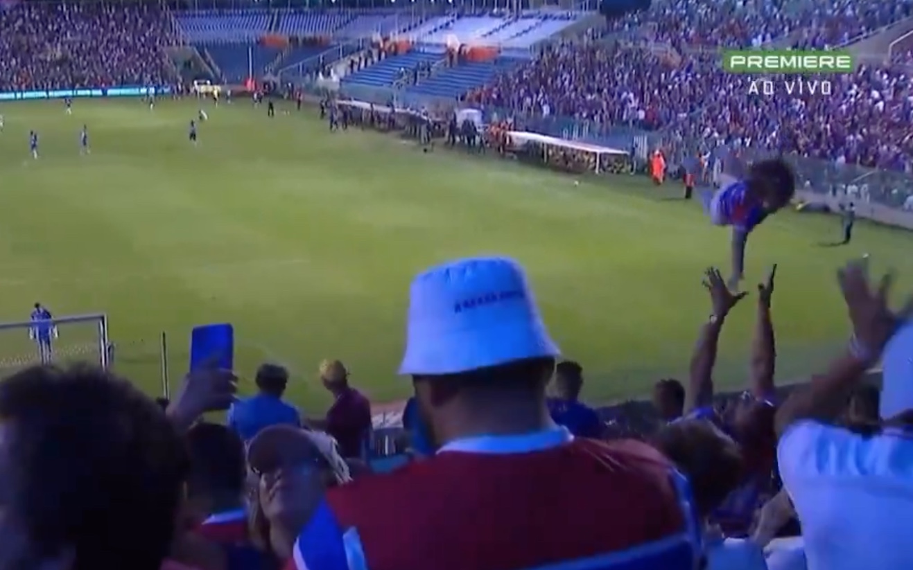 Com dois de Lucero, Fortaleza brilha e goleia o Juventude pelo Brasileirão