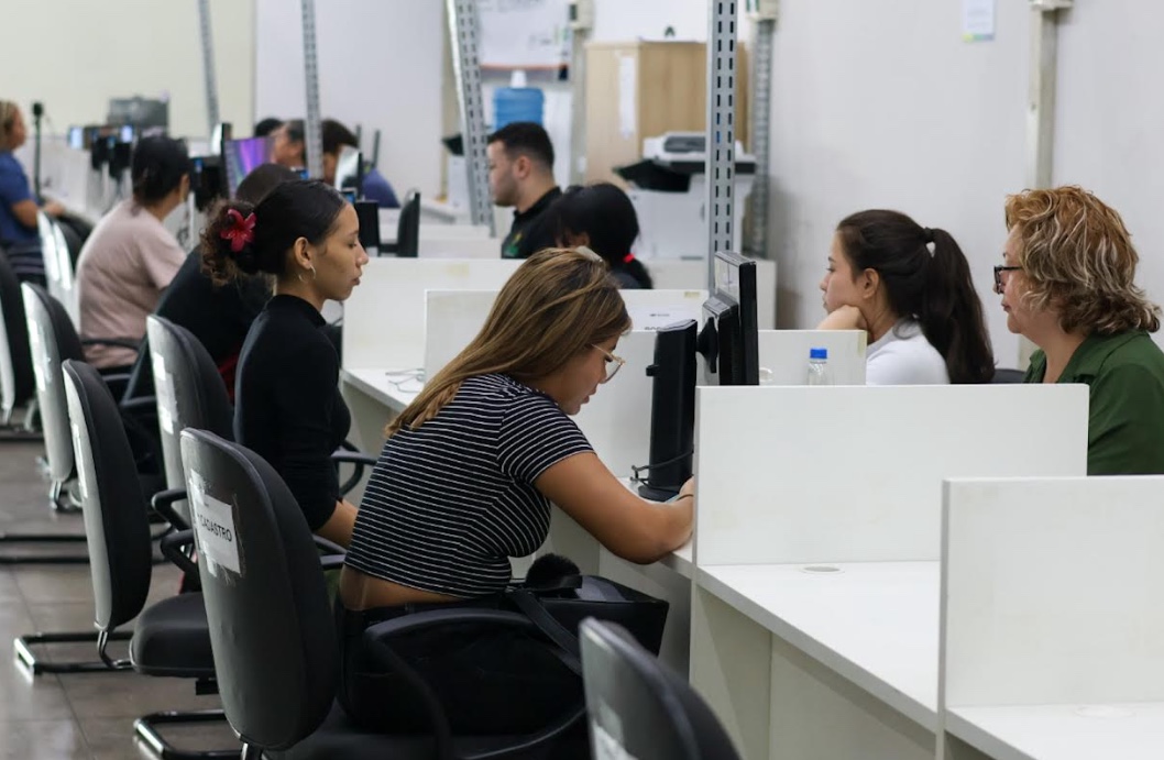 Sine Amazonas divulga 248 vagas de emprego para esta terça-feira