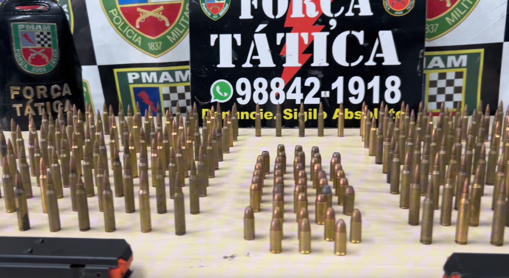 Criminosos tomam apartamento no Viver Melhor e abandonam munições ao fugirem da PM