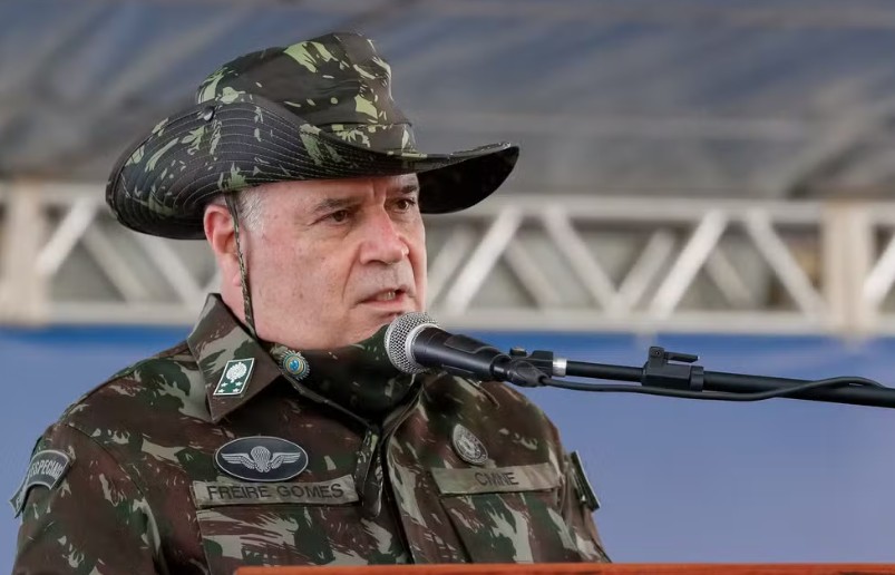 Moraes confronta general e diz que houve mentira à PF ou ao STF