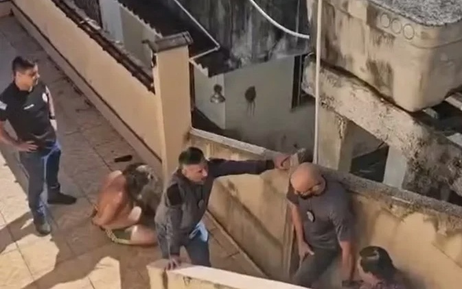 Filhos são presos por ocultar corpo do pai em casa por seis meses no RJ