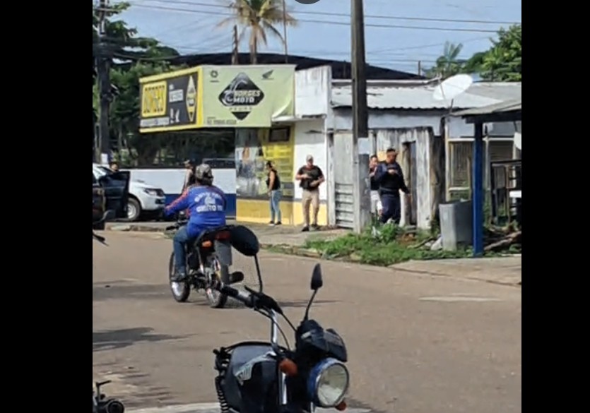 Pistoleiro de facção é morto durante troca de tiros com a polícia em Borba