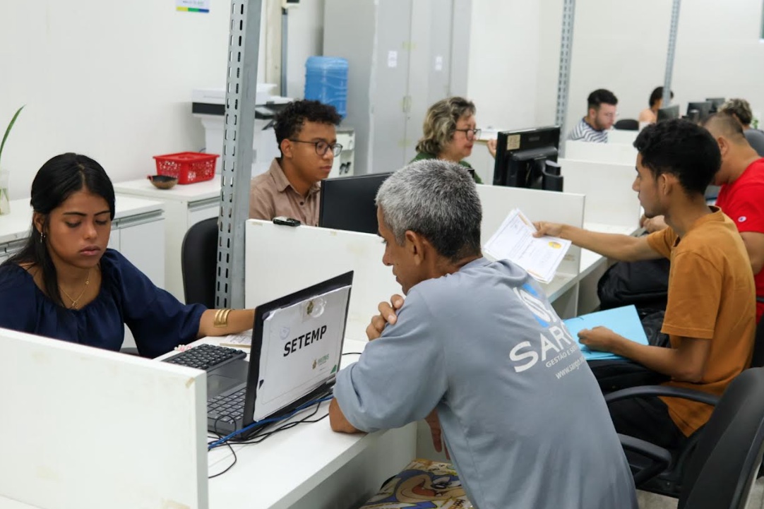 Psicóloga, pedreiro e mais: veja 233 vagas de emprego no Sine Amazonas