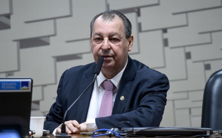 Omar Aziz é indicado para presidir CPMI do INSS