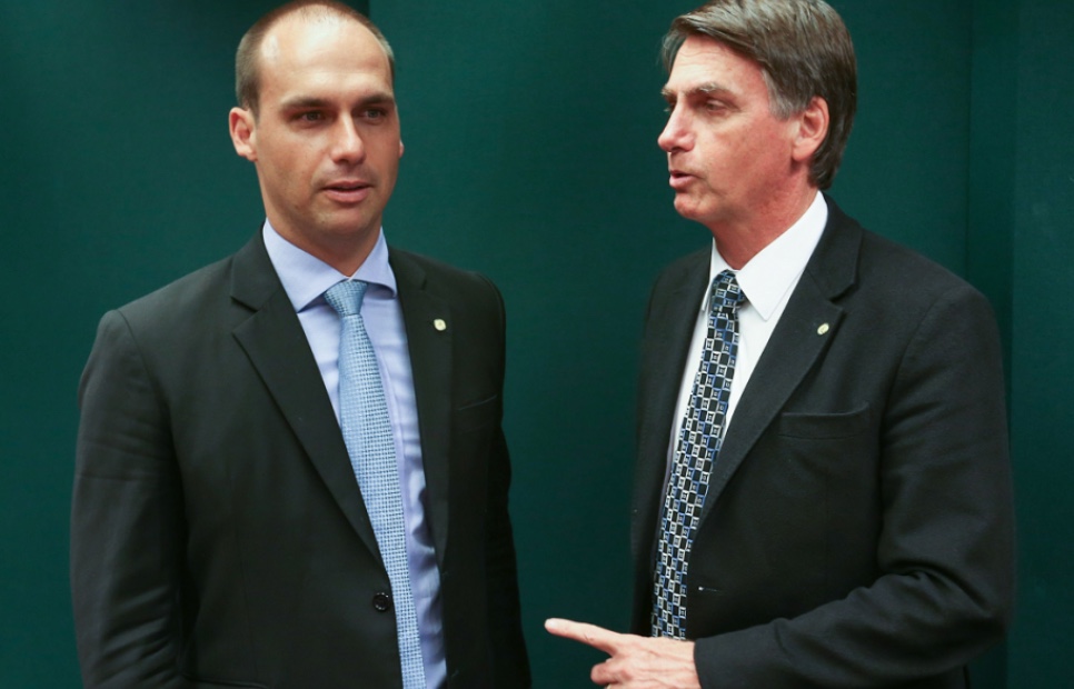 PF ouve Bolsonaro em inquérito sobre atuação de Eduardo nos EUA