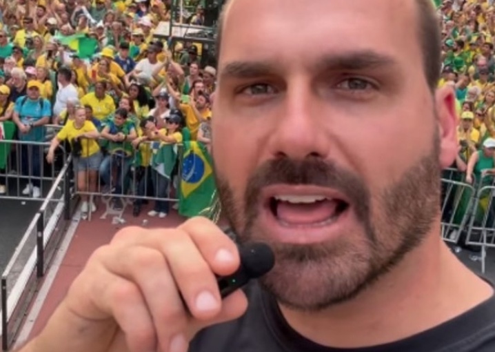 PF não consegue notificar Eduardo Bolsonaro em inquérito do STF