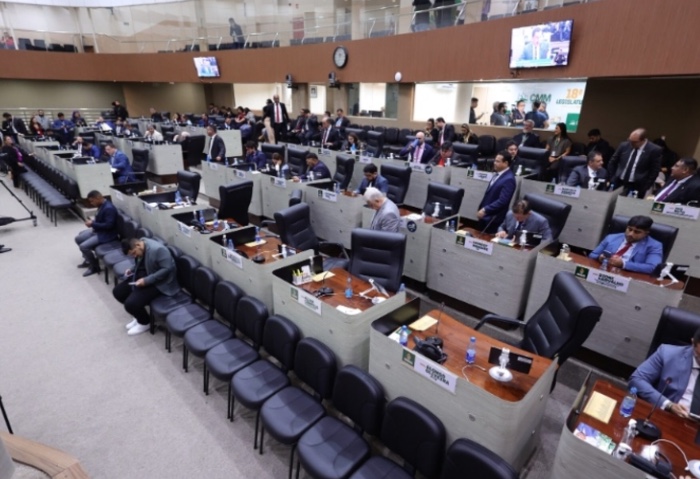 Reajuste de servidores da Semed é aprovado em 1ª votação na CMM