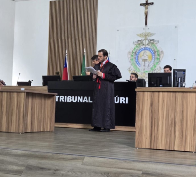 Réu é condenado por três assassinatos em ‘tribunal do crime’ em Manaus